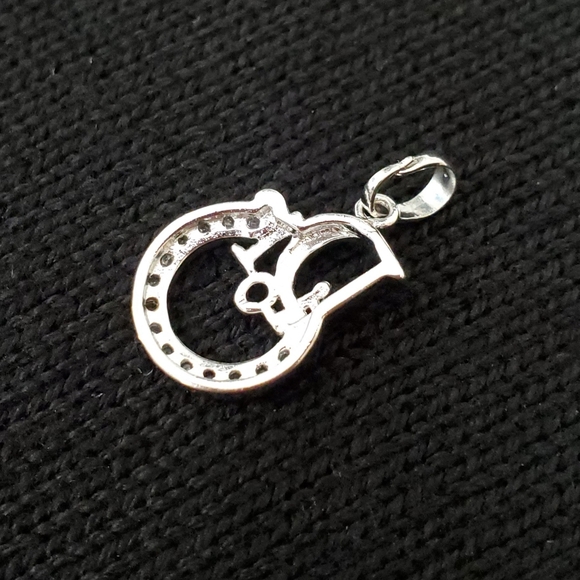 Silver and Cubic Zirconia Pendant - Picture 4 of 5